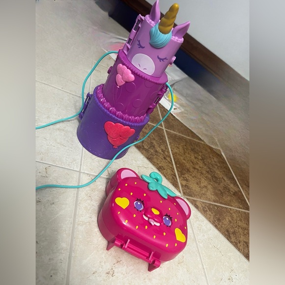 Polly Pocket Sets - Picture 1 of 2